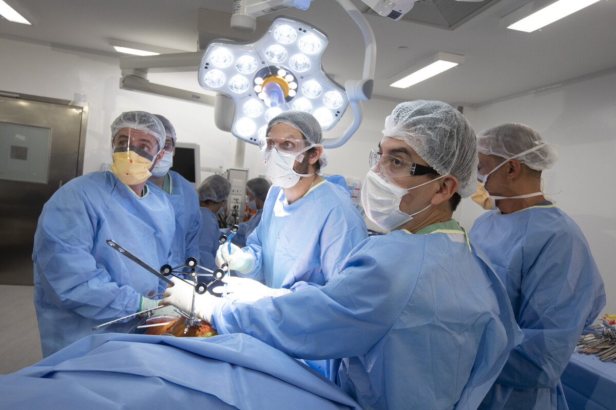 Uso da estrutura do robô em cirurgia